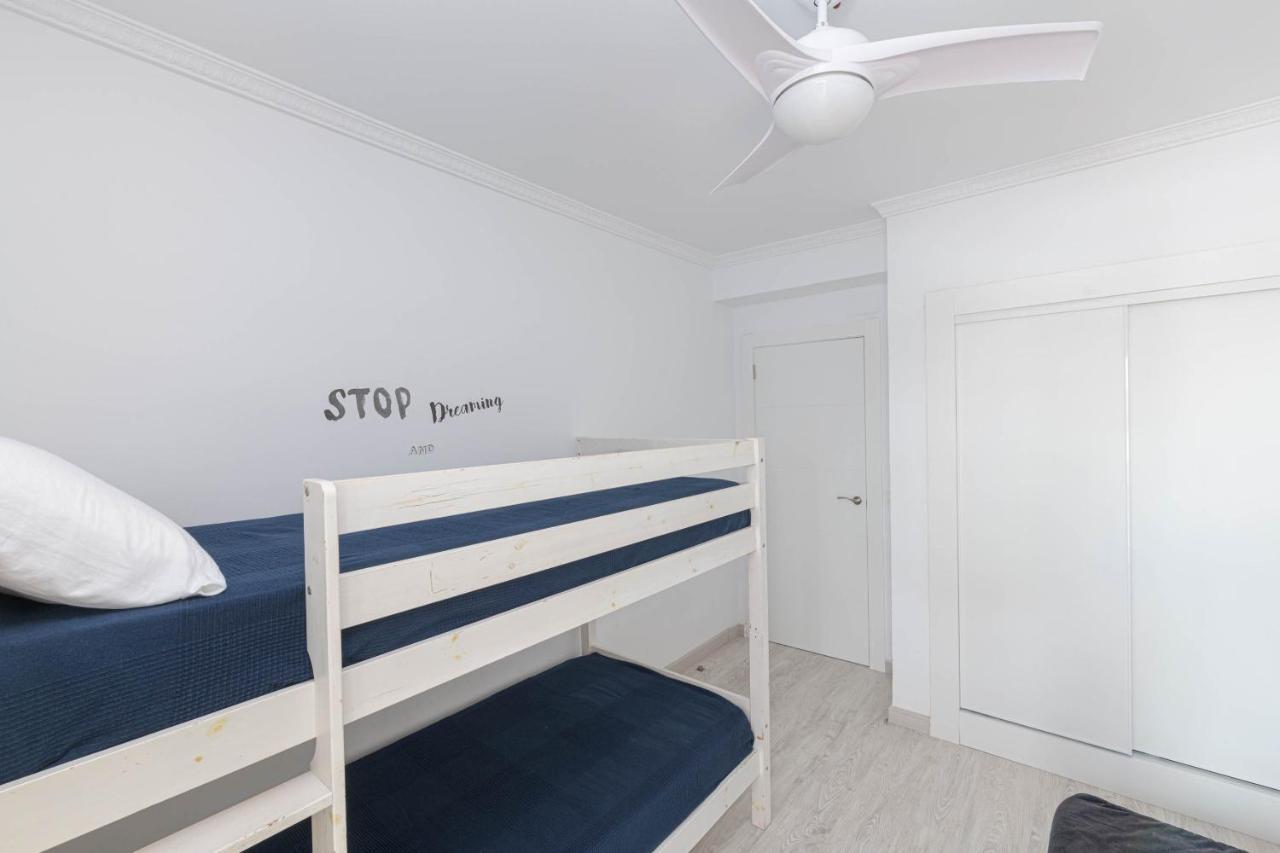 Benalmadena, Frente A La Playa Y Puerto Marina Apartment Екстериор снимка